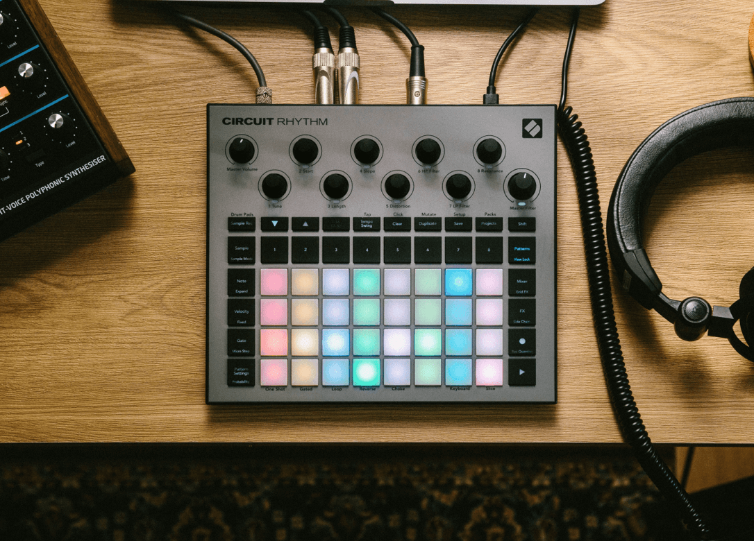 Novation Circuit Rhythm - selectadjs - Midi Controller - Novation